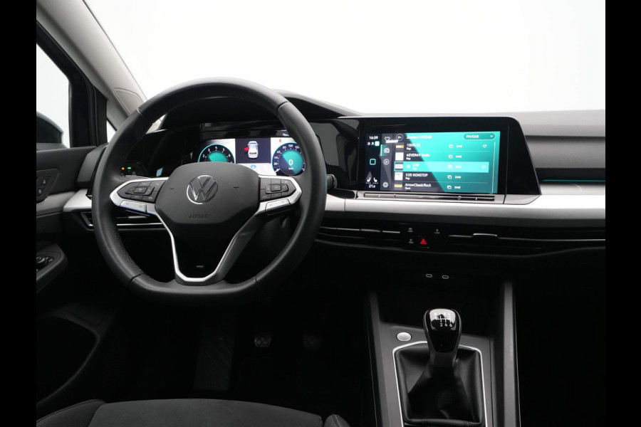 Volkswagen Golf 1.0 TSI Life Business Navigatie Acc Stuurverwarming Led 228