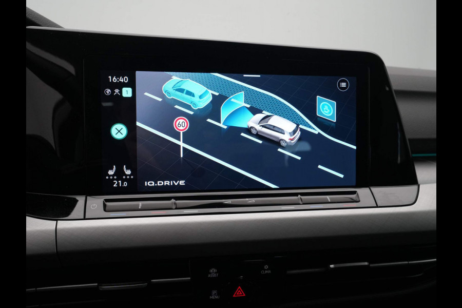 Volkswagen Golf 1.0 TSI Life Business Navigatie Acc Stuurverwarming Led 228