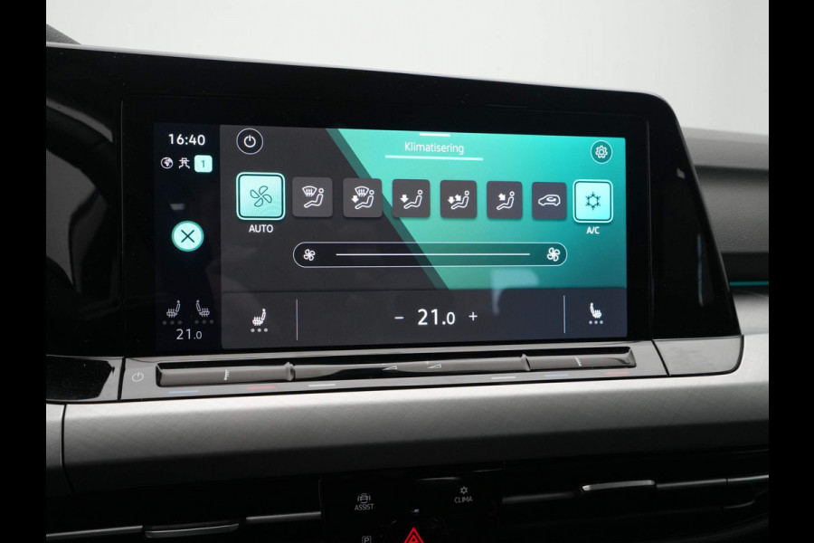 Volkswagen Golf 1.0 TSI Life Business Navigatie Acc Stuurverwarming Led 228