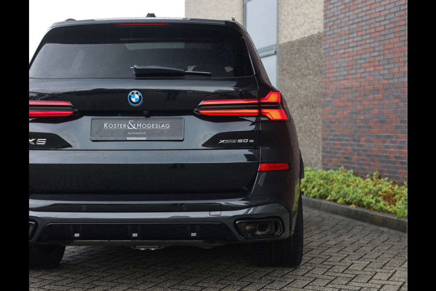 BMW X5 50e xDrive | Pano - Trekhaak - B&W