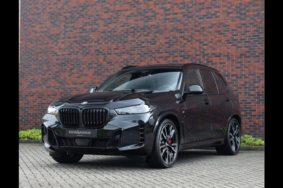 BMW X5 50e xDrive | Pano - Trekhaak - B&W