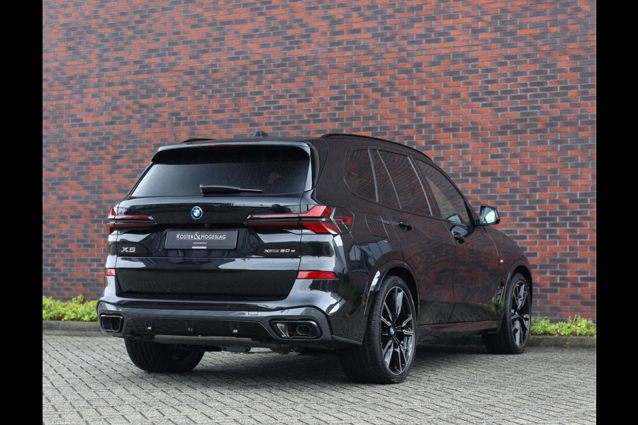 BMW X5 50e xDrive | Pano - Trekhaak - B&W