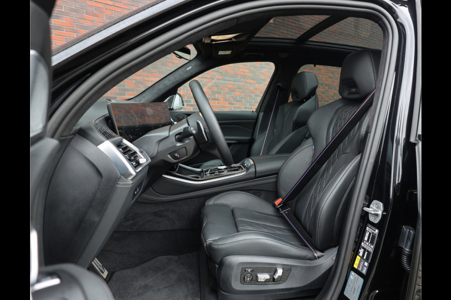 BMW X5 50e xDrive | Pano - Trekhaak - B&W
