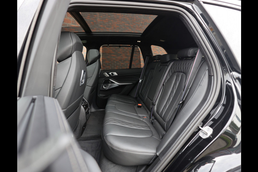 BMW X5 50e xDrive | Pano - Trekhaak - B&W