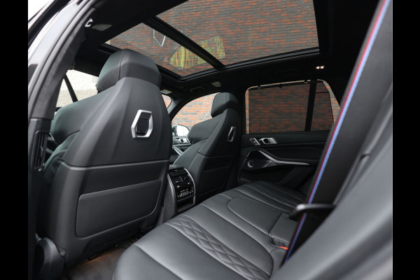 BMW X5 50e xDrive | Pano - Trekhaak - B&W