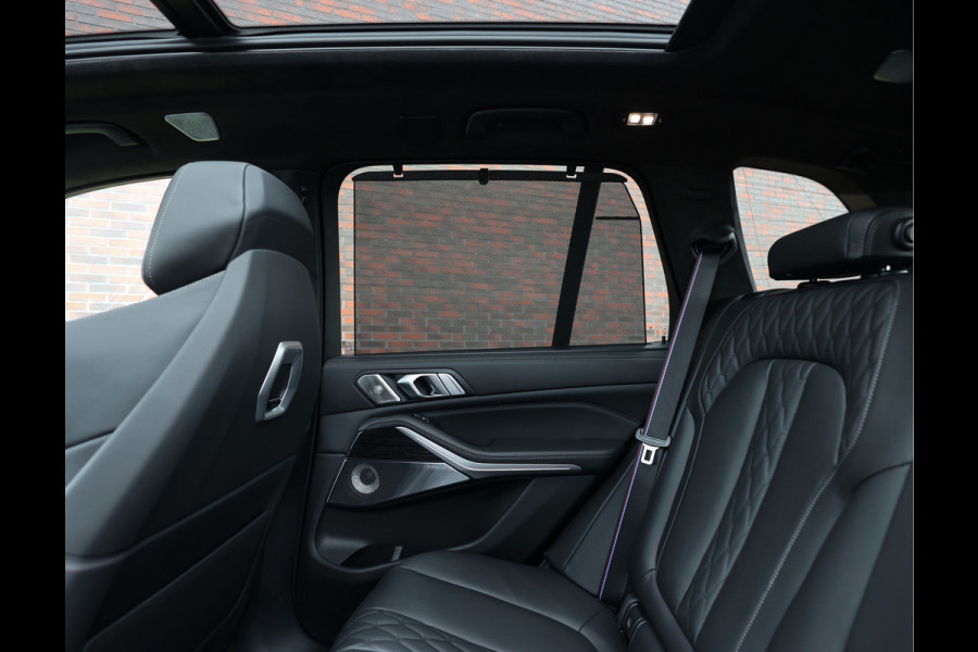 BMW X5 50e xDrive | Pano - Trekhaak - B&W