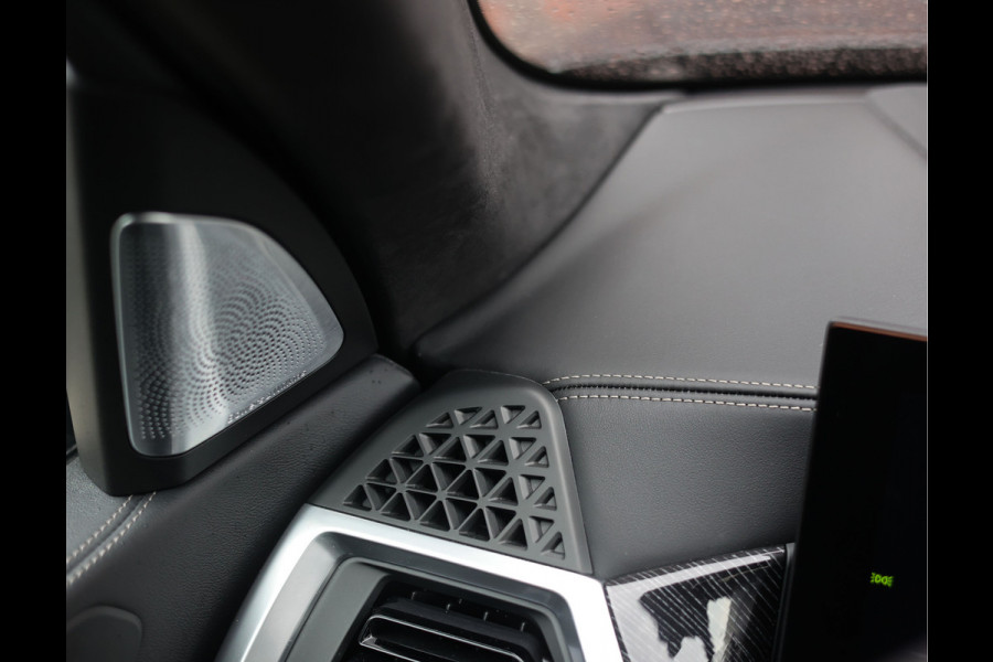 BMW X5 50e xDrive | Pano - Trekhaak - B&W