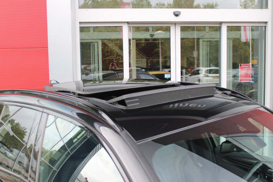 BMW X3 xDrive30e 293PK HIGH EXECUTIVE M SPORT | X-DRIVE | PANORAMISCH SCHUIF/KANTEL DAK | 20" LICHTMETALEN VELGEN | M SPORTREMMEN | COMFORT ACCESS | AKOESTISCH GLAS | VOORSTOELEN ELEKTRISCH VERSTELBAAR MET GEHEUGENFUNCTIE | STOEL VERWARMING | ADAPTIEVE LED KOPLAMPEN | DRIVING ASSISTANT PAKKET | ADAPTIVE CRUISE CONTROL | HEAD UP DISPLAY | DAB+ RADIO | HARMAN KARDON AUDIO SYSTEM | DRAADLOZE TELEFOONLADER | SPORTSTOELEN M-TECHNIC | LEER "VERNASCA" | SHADOW LINE | DRAADLOZE APPLE CARPLAY/ANDROID AUTO | NAVIGATIE | ALARM | ACHTERUITRIJ CAMERA | PARKEERSENSOREN VOOR EN ACHTER | ELE