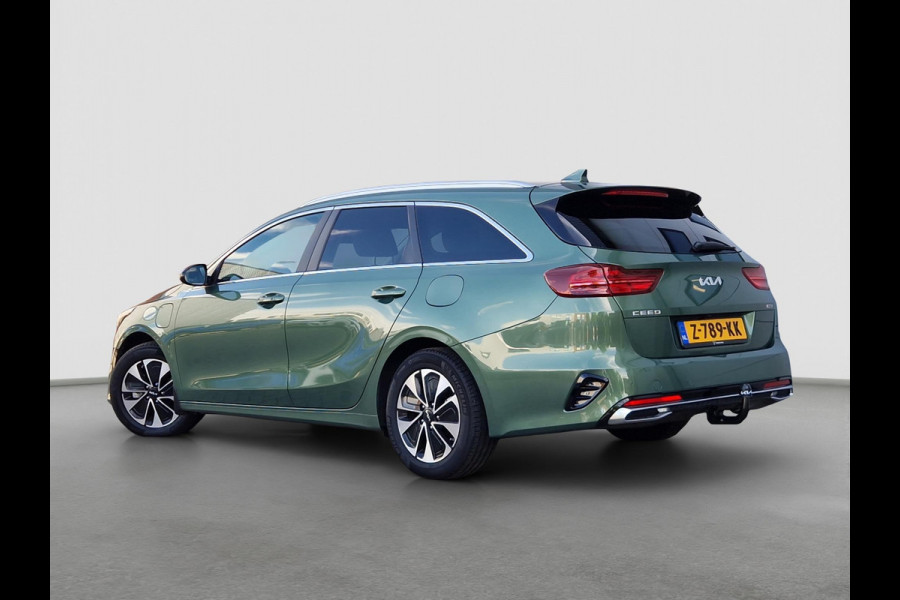 Kia Ceed Sportswagon 1.6 GDI PHEV DynamicPlusLine | Trekhaak| Dodehoek | Camera | Stoelverwarming | LED | Key-Less |