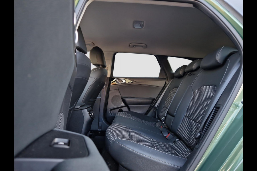 Kia Ceed Sportswagon 1.6 GDI PHEV DynamicPlusLine | Trekhaak| Dodehoek | Camera | Stoelverwarming | LED | Key-Less |