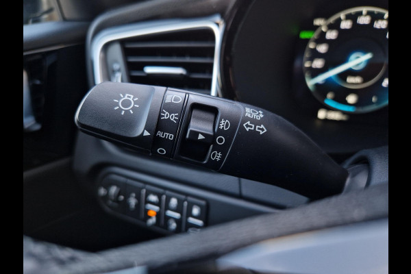 Kia Ceed Sportswagon 1.6 GDI PHEV DynamicPlusLine | Trekhaak| Dodehoek | Camera | Stoelverwarming | LED | Key-Less |