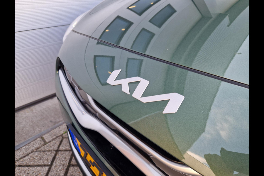 Kia Ceed Sportswagon 1.6 GDI PHEV DynamicPlusLine | Trekhaak| Dodehoek | Camera | Stoelverwarming | LED | Key-Less |