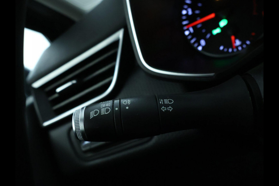 Renault Clio 1.0 TCe Zen Carplay | 101 PK | Dealer onderhouden