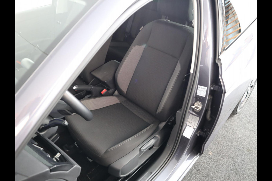 Volkswagen Polo 1.0 TSI Life Edition 95 pk Automaat (DSG) | Verlengde garantie | Navigatie via App | Parkeersensoren achter | Achteruitrijcamera | Adaptieve cruise control | LED koplampen |