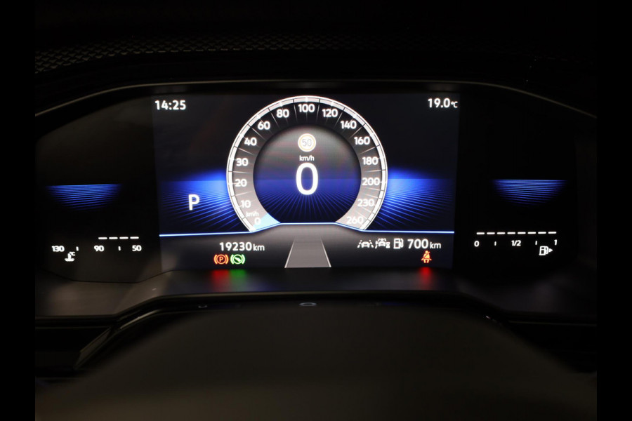 Volkswagen Polo 1.0 TSI Life Edition 95 pk Automaat (DSG) | Verlengde garantie | Navigatie via App | Parkeersensoren achter | Achteruitrijcamera | Adaptieve cruise control | LED koplampen |