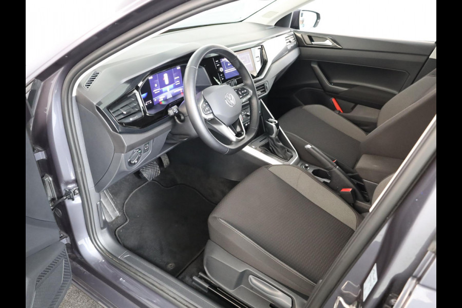 Volkswagen Polo 1.0 TSI Life Edition 95 pk Automaat (DSG) | Verlengde garantie | Navigatie via App | Parkeersensoren achter | Achteruitrijcamera | Adaptieve cruise control | LED koplampen |