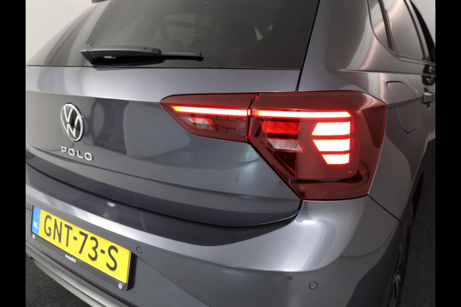 Volkswagen Polo 1.0 TSI Life Edition 95 pk Automaat (DSG) | Verlengde garantie | Navigatie via App | Parkeersensoren achter | Achteruitrijcamera | Adaptieve cruise control | LED koplampen |