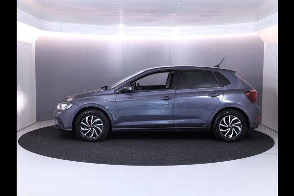 Volkswagen Polo 1.0 TSI Life Edition 95 pk Automaat (DSG) | Verlengde garantie | Navigatie via App | Parkeersensoren achter | Achteruitrijcamera | Adaptieve cruise control | LED koplampen |