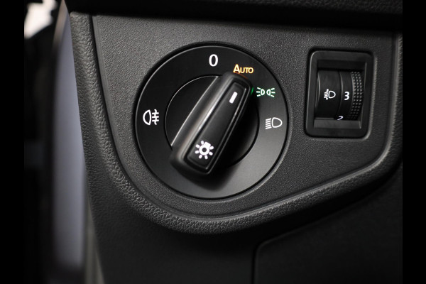 Volkswagen Polo 1.0 TSI Life Edition 95 pk Automaat (DSG) | Verlengde garantie | Navigatie via App | Parkeersensoren achter | Achteruitrijcamera | Adaptieve cruise control | LED koplampen |