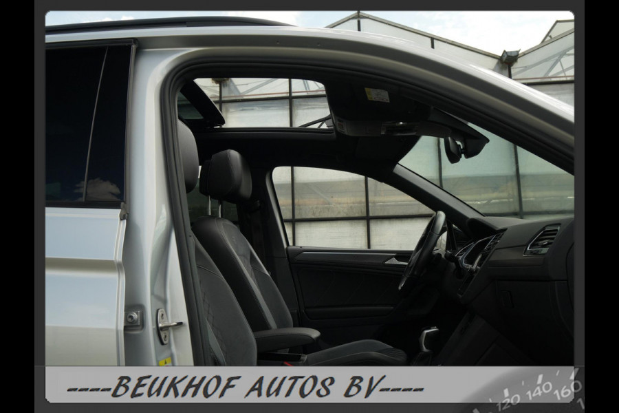 Volkswagen Tiguan 1.5 TSI R-Line Business+ Pano Trekhaak Cam