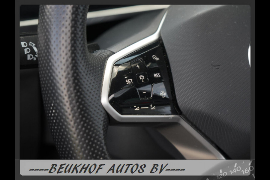 Volkswagen Tiguan 1.5 TSI R-Line Business+ Pano Trekhaak Cam