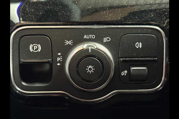Mercedes-Benz CLA-Klasse AMG 35 4MATIC l Standkachel l ACC l Side assist l Memory l Multibeam