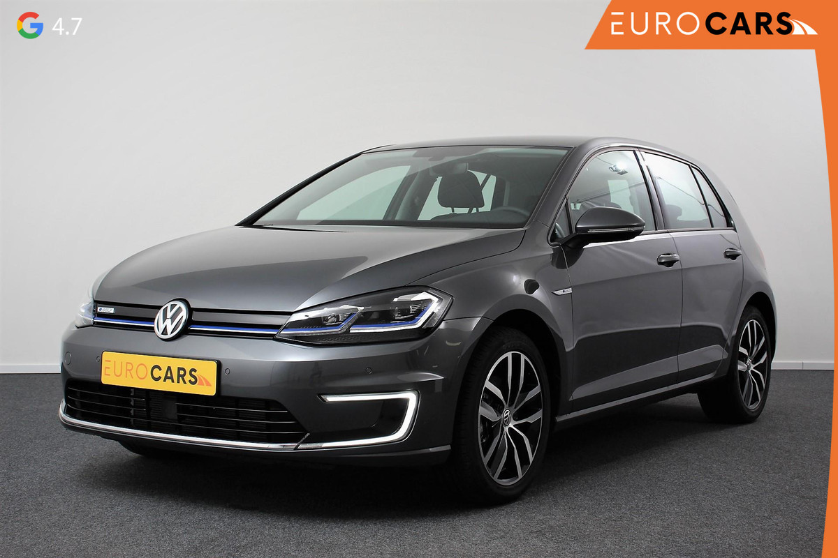 Volkswagen e-Golf Edition | Navigatie | Climate Control | Digitale cockpit | Bluetooth | Cruise control adaptive | Camera | LMV 17" Volkswagen e-Golf Edition | Navigatie | Climate Control | Digitale cockpit | Bluetooth | Cruise control adaptive | Camera | LMV 17"