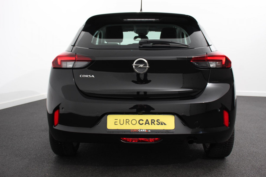 Opel Corsa 1.2 Automaat Edition Navigatie Apple Carplay/Android Auto Parkeersensor achter Camera Stoel- en stuurverwarming Cruise Control