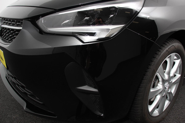 Opel Corsa 1.2 Automaat Edition Navigatie Apple Carplay/Android Auto Parkeersensor achter Camera Stoel- en stuurverwarming Cruise Control