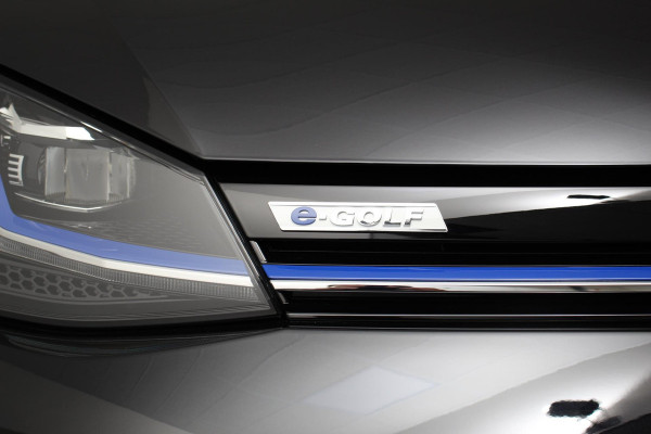 Volkswagen e-Golf Edition Volkswagen e-Golf e-Golf  | Navigatie | Climate Control | Virtuele Cockpit | Full Led | Camera | Cruise control adaptief | Parkeer sensoren | Lichtmetalen Velgen |