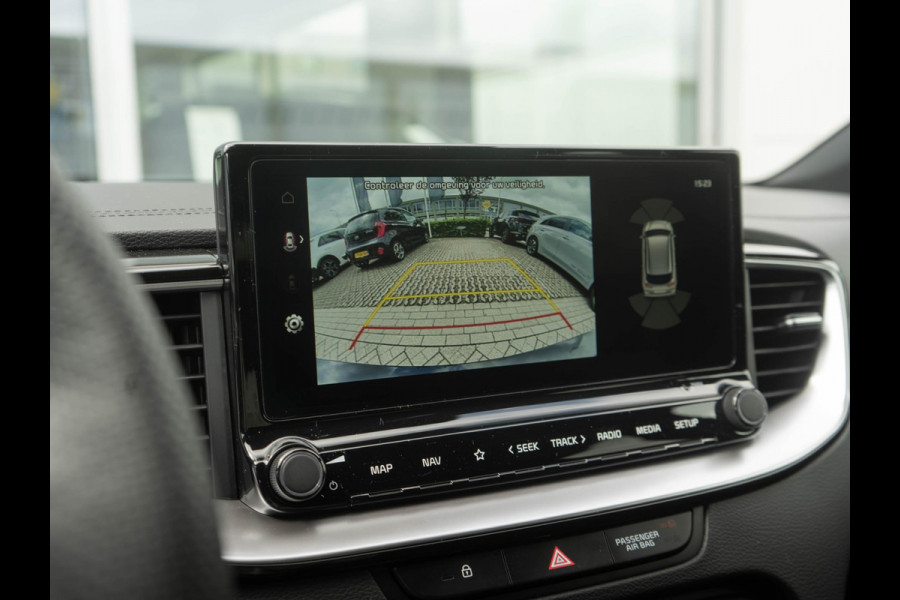 Kia Ceed 1.5 T-GDi GT-PlusLine | UNIEKE AUTO | OP VOORRAAD DIRECT RIJDEN | schuifkanteldak | JBL Speakers | Elektrische verstelbare stoelen met geheugenfunctie |