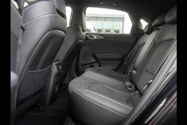Kia Ceed 1.5 T-GDi GT-PlusLine | UNIEKE AUTO | OP VOORRAAD DIRECT RIJDEN | schuifkanteldak | JBL Speakers | Elektrische verstelbare stoelen met geheugenfunctie |