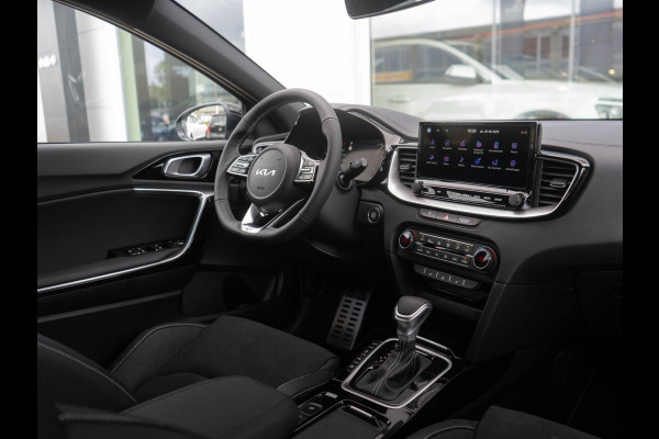 Kia Ceed 1.5 T-GDi GT-PlusLine | UNIEKE AUTO | OP VOORRAAD DIRECT RIJDEN | schuifkanteldak | JBL Speakers | Elektrische verstelbare stoelen met geheugenfunctie |