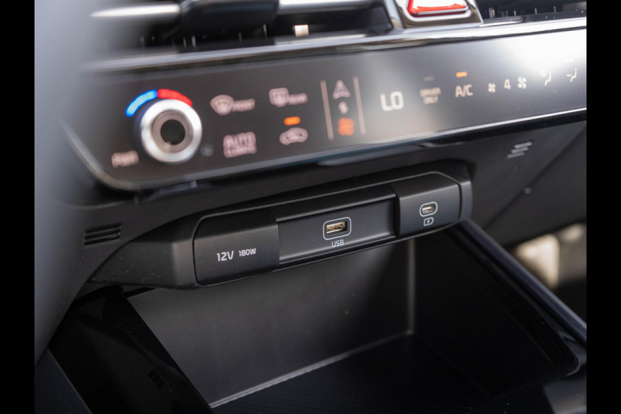Kia Niro 1.6 GDi Hybrid DynamicPlusLine | Op voorraad | Snel rijden | Navigatie | Stoel en stuurverwarming |