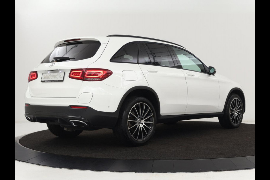 Mercedes-Benz GLC 300de 4MATIC AMG Night | Panoramadak | Adaptive cruise | Trekhaak | Stoelverwarming | Carplay | Leder/Alcantara | Digital Cockpit | 360 Camera | Park Assist