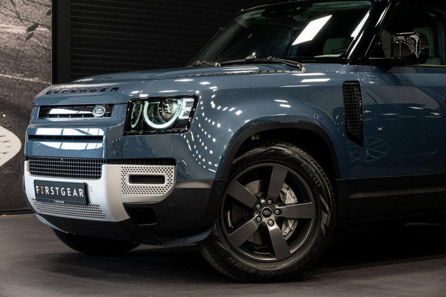 Land Rover Defender 110 2.0 P400e 110 SE *Meridian / Luchtvering / Panorama / Surround-view / Memory *
