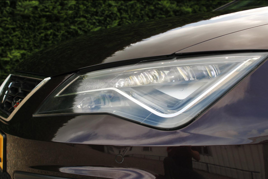 Seat León ST 1.4 EcoTSI FR BusinessIntense Automaat Trekhaak SeatSound AllSeason !!NIEUWBINNEN!!