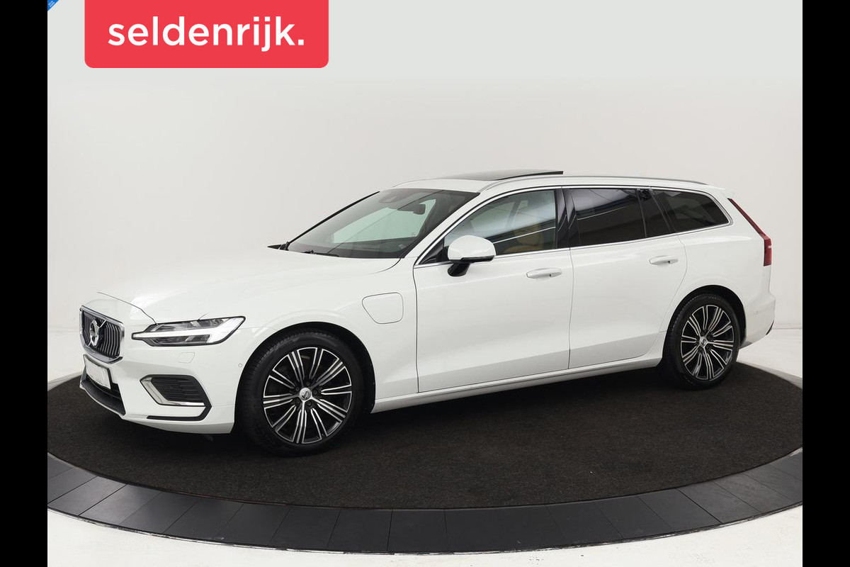 Volvo V60 2.0 T8 Recharge AWD Inscription | Panoramadak | Head-Up | Leder | Harman/Kardon | Trekhaak | Stoelverwarming | 360 Camera | Adaptive cruise | Carplay | Navigatie Volvo V60 2.0 T8 Recharge AWD Inscription | Panoramadak | Head-Up | Leder | Harman/Kardon | Trekhaak | Stoelverwarming | 360 Camera | Adaptive cruise | Carplay | Navigatie