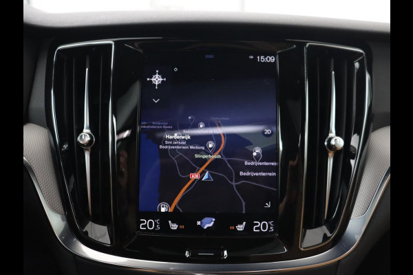 Volvo V60 2.0 T8 Recharge AWD Inscription | Panoramadak | Head-Up | Leder | Harman/Kardon | Trekhaak | Stoelverwarming | 360 Camera | Adaptive cruise | Carplay | Navigatie