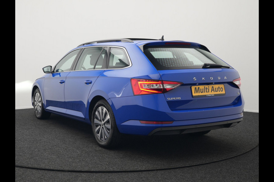 Škoda Superb Combi 1.4 TSI iV Business Edition Plus Plug In Hybrid 218pk Dealer O.H PHEV | Trekhaak Af Fabriek | Panodak | Cruise Control | Camera | Sportstoelen Verwarmd | Crystal LED | Apple Carplay | Navigatie | DAB |