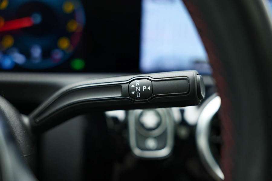 Mercedes-Benz A-Klasse A200 Business Solution AMG |Pano|Camera|Carplay|
