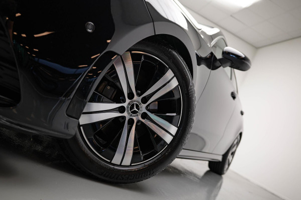 Mercedes-Benz A-Klasse A200 Business Solution AMG |Pano|Camera|Carplay|