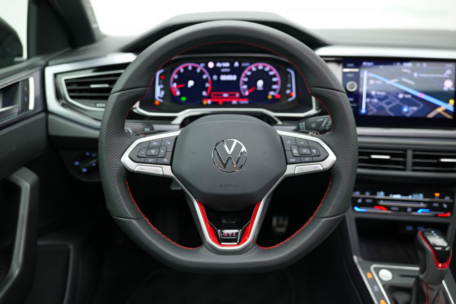 Volkswagen Polo 2.0 TSI GTI |Pano|Beats|Keyless|ACC|Dodehoek|