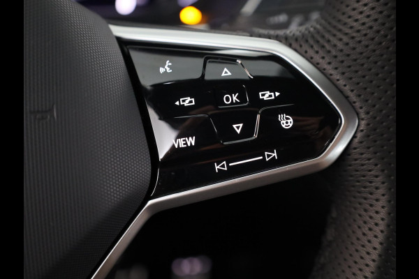 Volkswagen Tiguan 1.4 TSI eHybrid R-Line Business+ 245 pk Automaat (DSG) | Navigatie | Elektr. trekhaak | Parkeersensoren (Park assist) | Rondomzicht camera | Black Style pakket | R-Line |