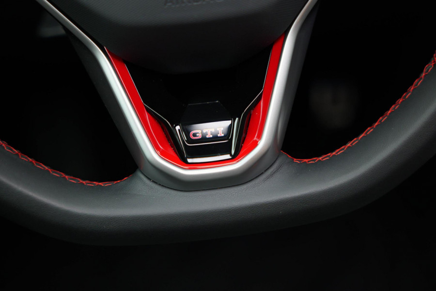 Volkswagen Polo 2.0 TSI GTI |Pano|Beats|Keyless|ACC|Dodehoek|