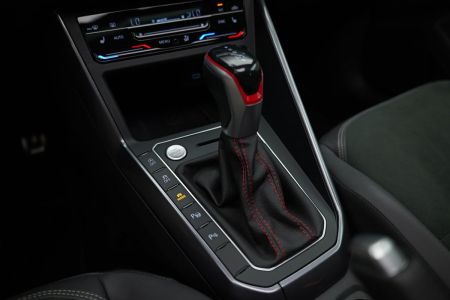 Volkswagen Polo 2.0 TSI GTI |Pano|Beats|Keyless|ACC|Dodehoek|