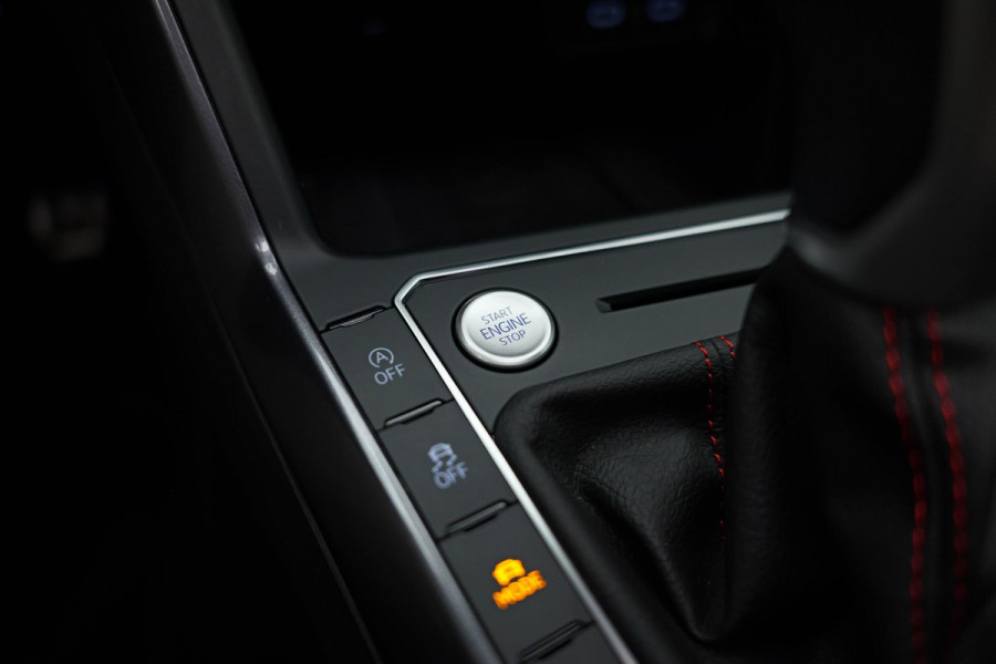 Volkswagen Polo 2.0 TSI GTI |Pano|Beats|Keyless|ACC|Dodehoek|