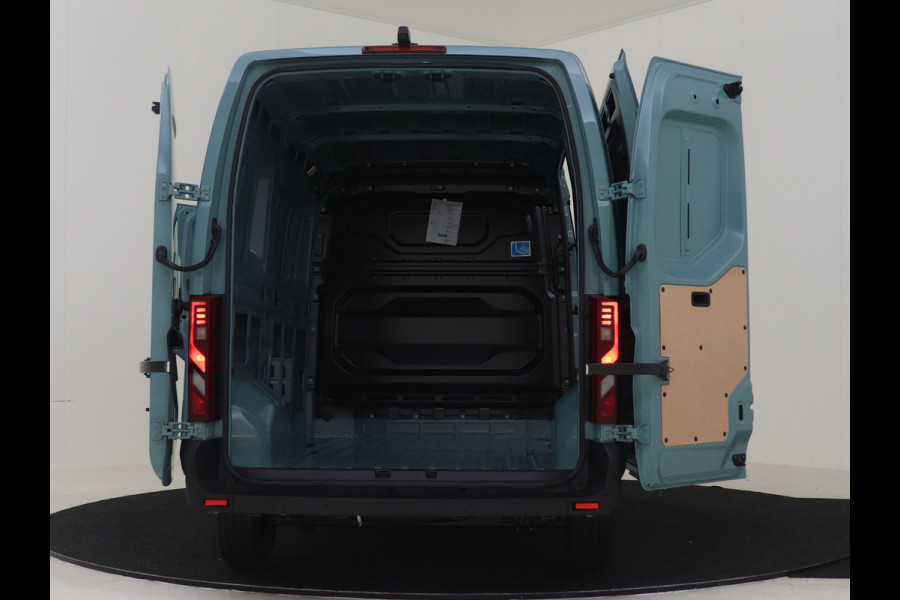 Renault Master T35 150 PK L2H2 EXTRA NIEUW MODEL ( BPM VRIJ ) LED AIRCO ECC CARPLAY CAMERA PARKEERSENSOREN LANE ASSIST 270 GRADEN DEUREN