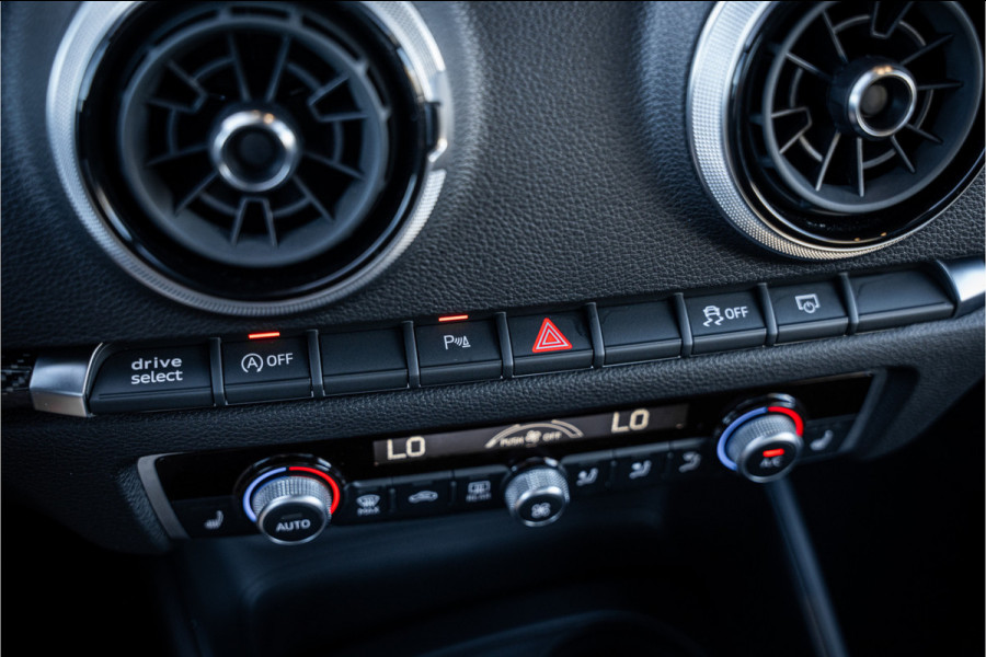 Audi S3 - Sportback 2.0 TFSI quattro Pro Line Plus 310PK - Panorama | RS Seats | B&O | ACC | Keyless