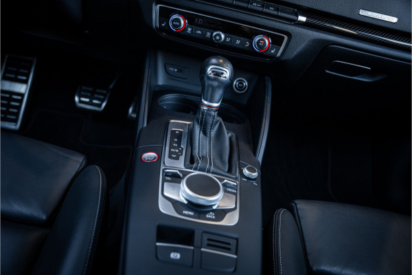 Audi S3 - Sportback 2.0 TFSI quattro Pro Line Plus 310PK - Panorama | RS Seats | B&O | ACC | Keyless